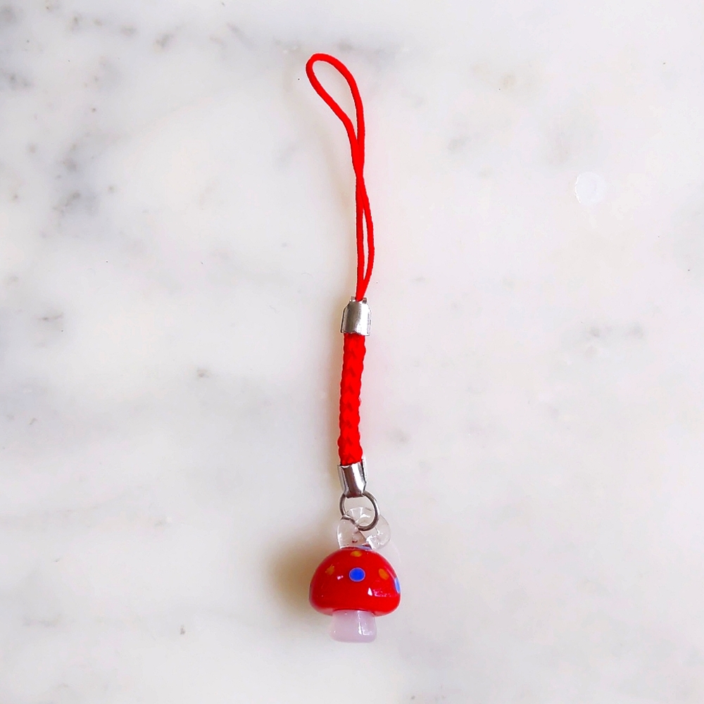RARE! NWOT. Vintage 3D Red Mushroom Collectable Glass Phone/Purse/Bag/Key Charm.
